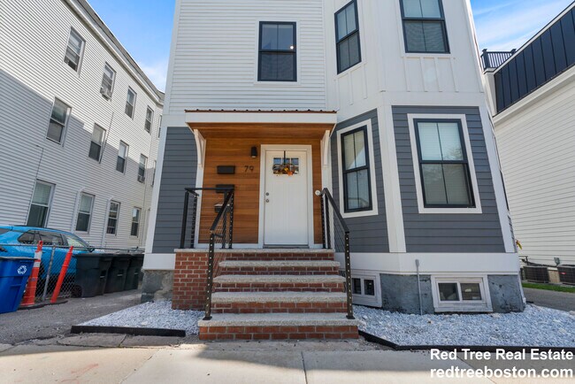 Building Photo - 79 Sydney St