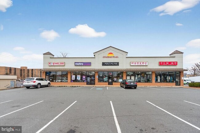 Building Photo - 4071 Championship Ct