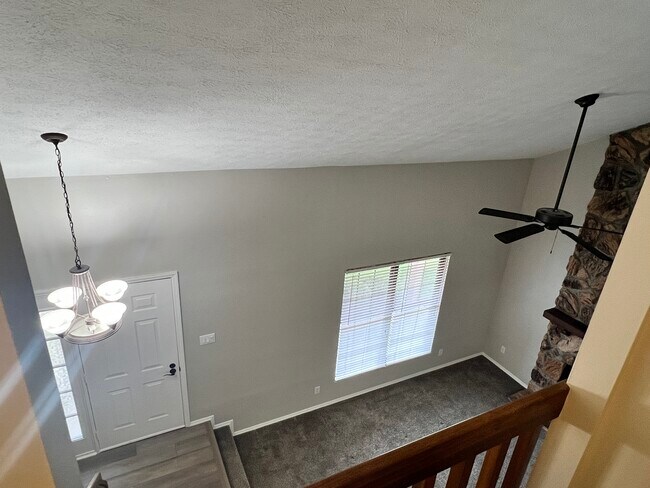 Building Photo - 1397 Sanzon Dr