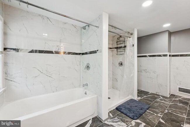 Building Photo - 161 Rancocas Rd