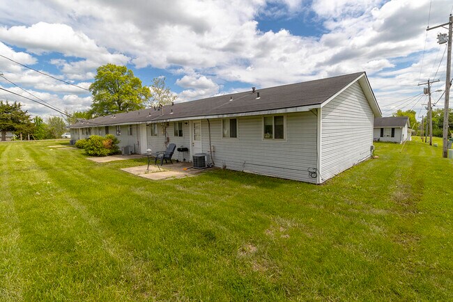 Building Photo - 7401 N Moberly Dr