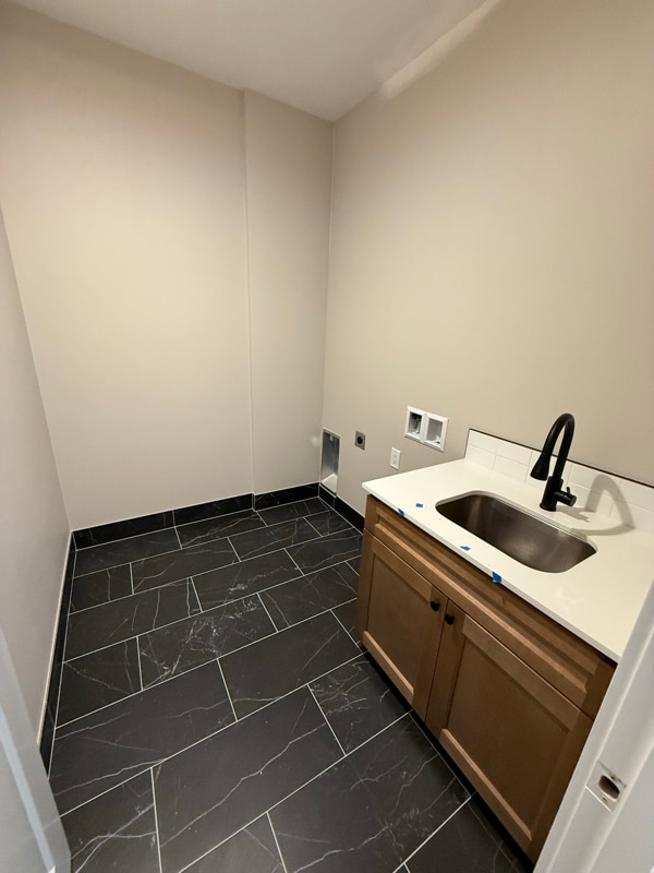 Building Photo - 226 Curtis Dr