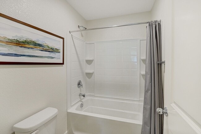 Building Photo - 4 YEARS NEW, FULLY FURNISHED 4 BEDROOM, 2....