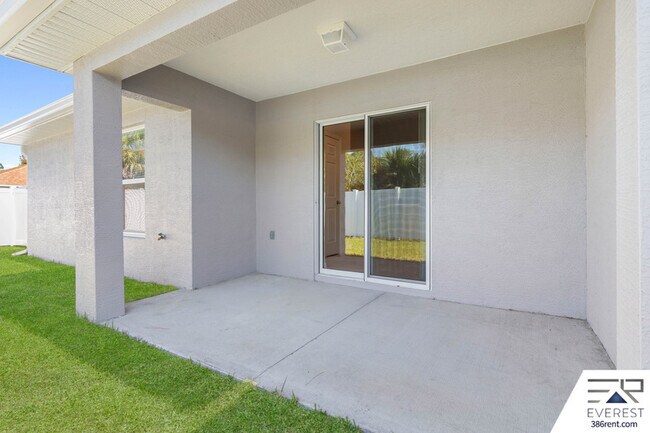 Building Photo - 11 Serenity Pl