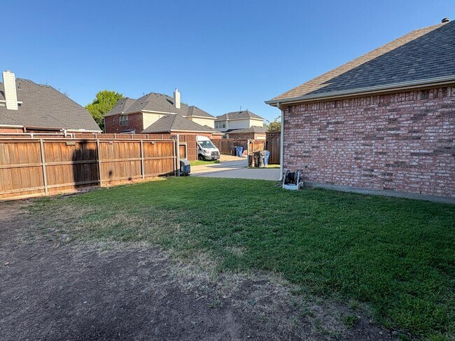 Building Photo - 13459 Juneau Dr