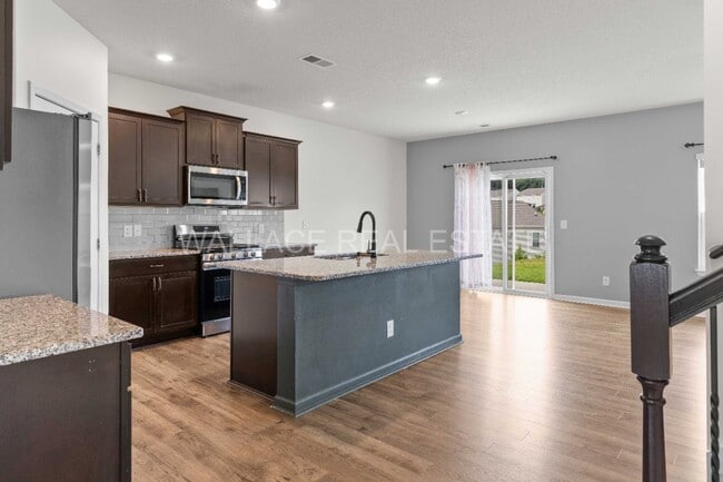 Building Photo - 12059 Sweet Almond Ln