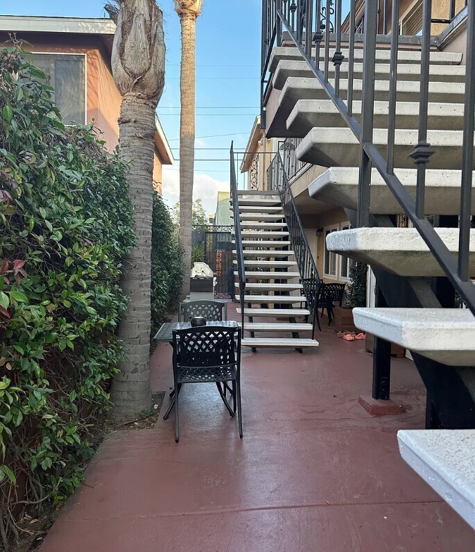 Building Photo - 3747 32nd St