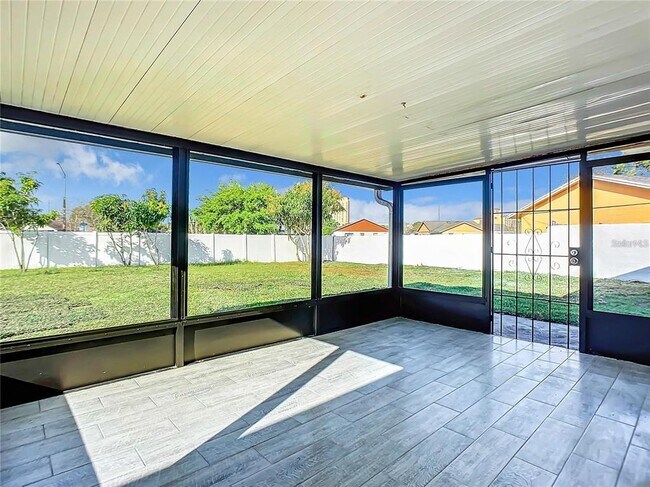 Building Photo - 11320 Bingham Ct