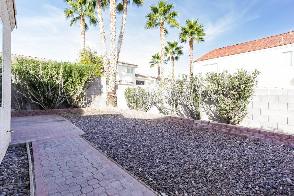 Building Photo - 7636 Adornment Ct