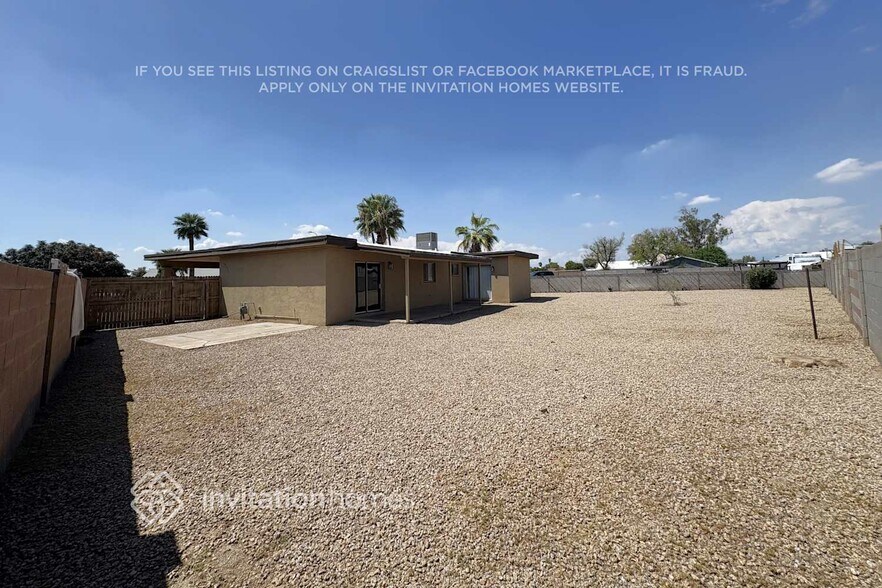 Building Photo - 2925 N 86th Dr