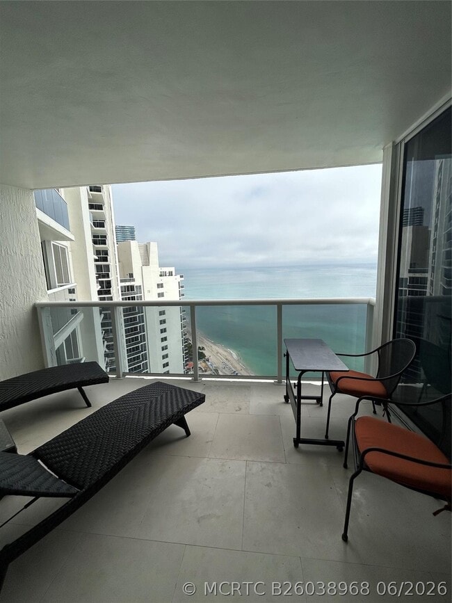 Building Photo - 19111 Collins Ave