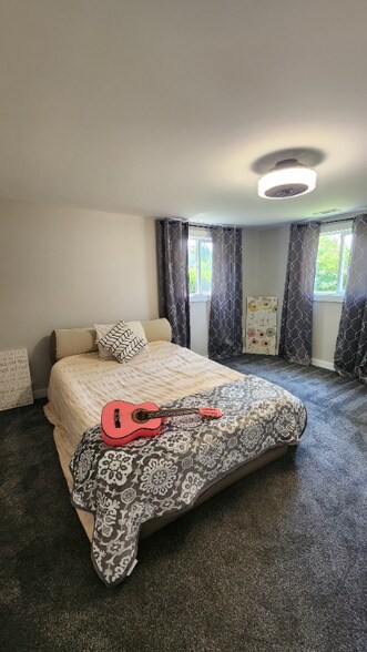 Building Photo - 8054 Ortonville Rd