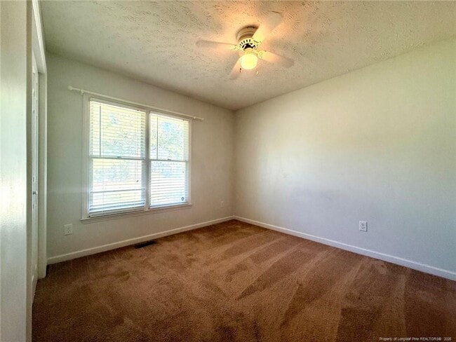 Building Photo - 146 Greentree Dr