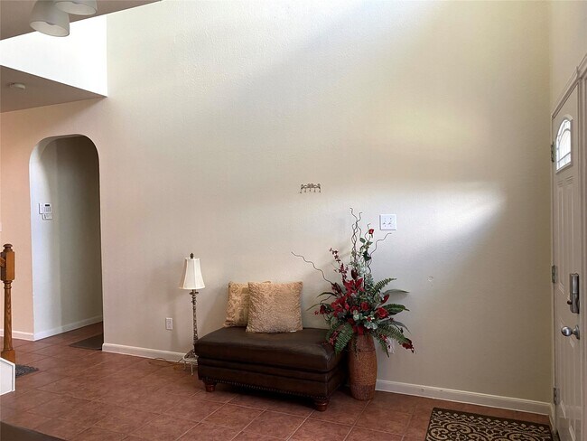 Building Photo - 8138 Wooded Terrace Ln