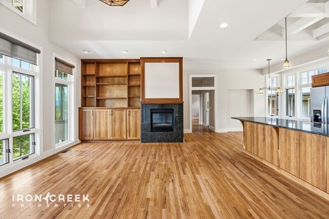 Building Photo - 51 Mountain Tea Ln