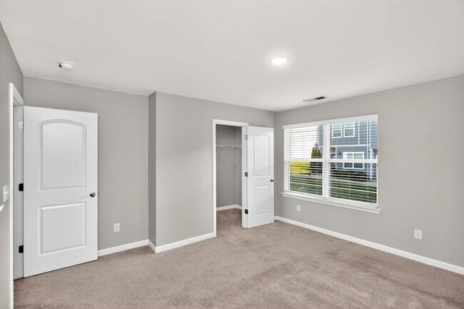 Building Photo - 1017 Glen Marcus Dr
