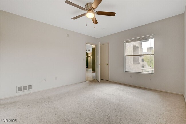 Building Photo - 45 Maleena Mesa St