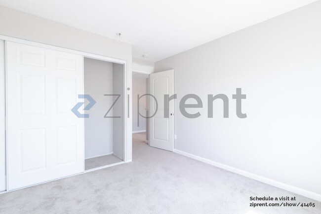 Building Photo - 776 Open Range Ave