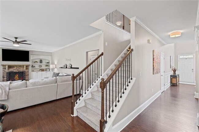 Building Photo - 3420 Pleasant Springs Dr