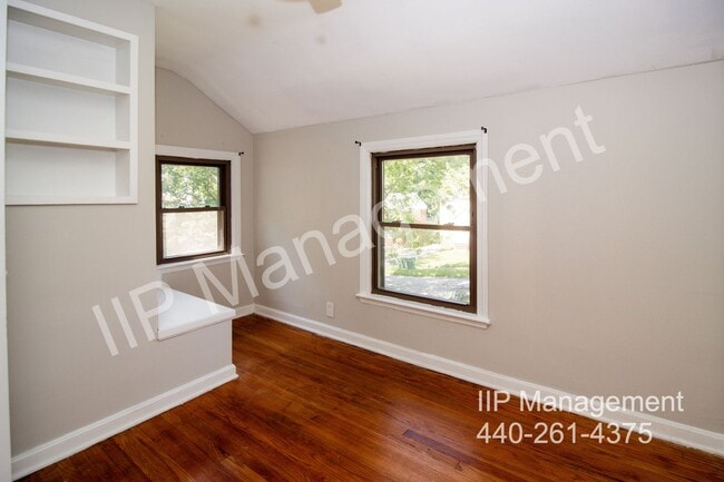Building Photo - 5179 Homewood Ave
