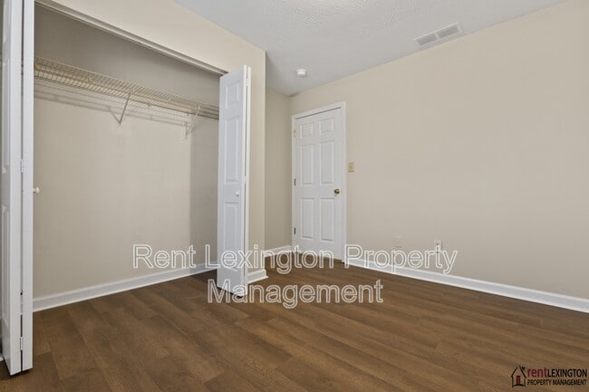 Building Photo - 116 Pleasant Ridge Way