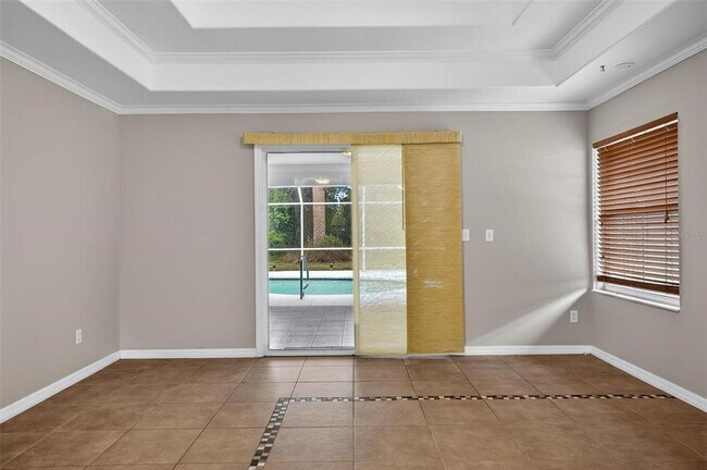 Building Photo - 20 Woodford Ln