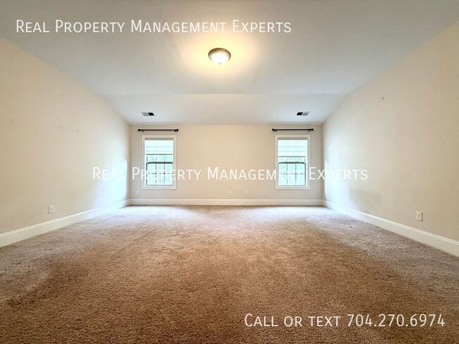 Building Photo - 9416 Scorpio Ln