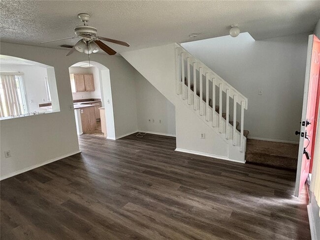 Building Photo - 1203 Carey Glen Cir