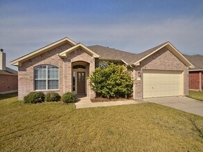 Building Photo - 18924 Alnwick Castle Dr