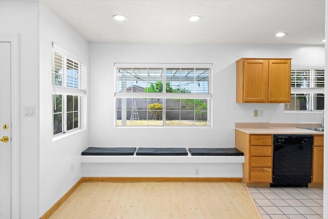 Building Photo - 4520 Ambrose Alday Loop SE