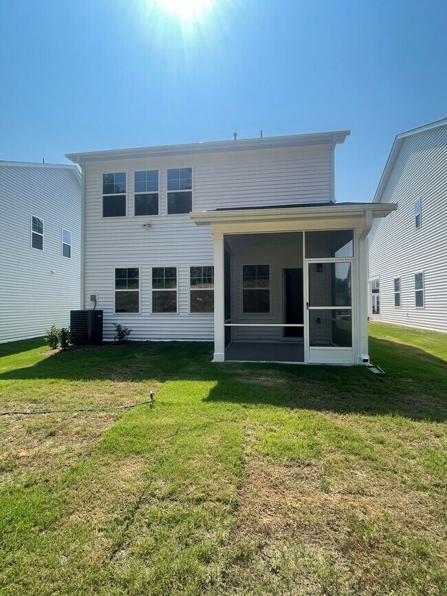 Building Photo - 143 Sea Cave Ln