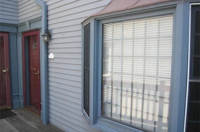 Building Photo - 43 Merrymount Rd
