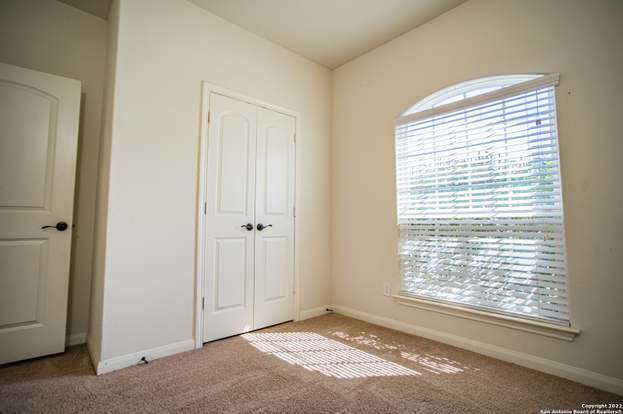 Building Photo - 7715 Watersedge Cove