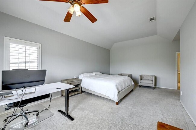 Building Photo - 6304 Indian Canyon Dr