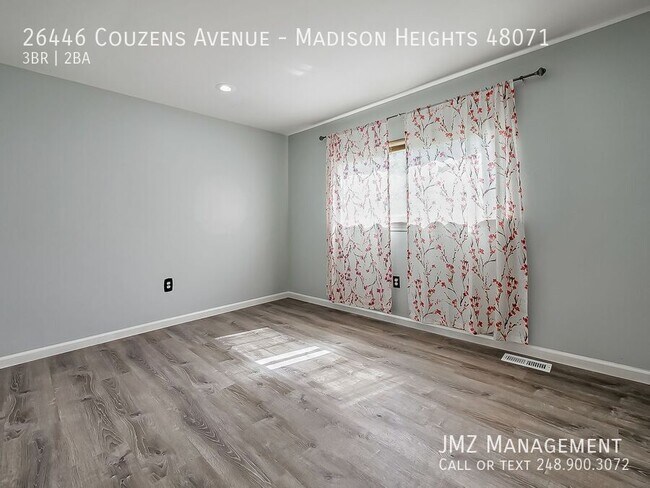 Building Photo - 26446 Couzens Ave