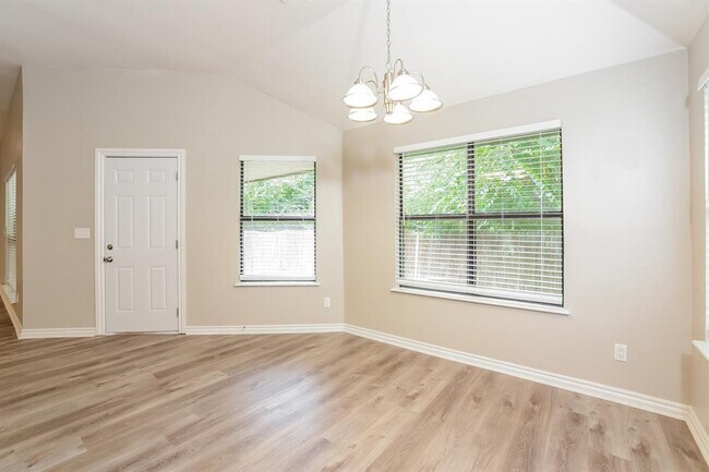 Building Photo - 4517 Katie Ridge Dr