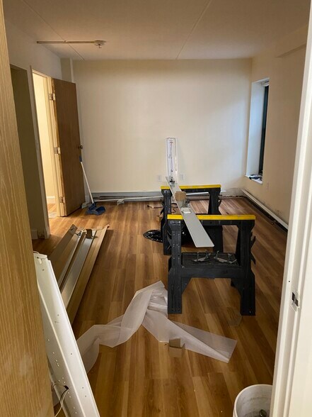 Building Photo - 409 Massachusetts Ave