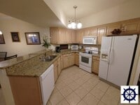 Building Photo - 6504 Bridgewater Way