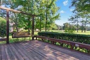 Building Photo - 587 Beau Chene Dr