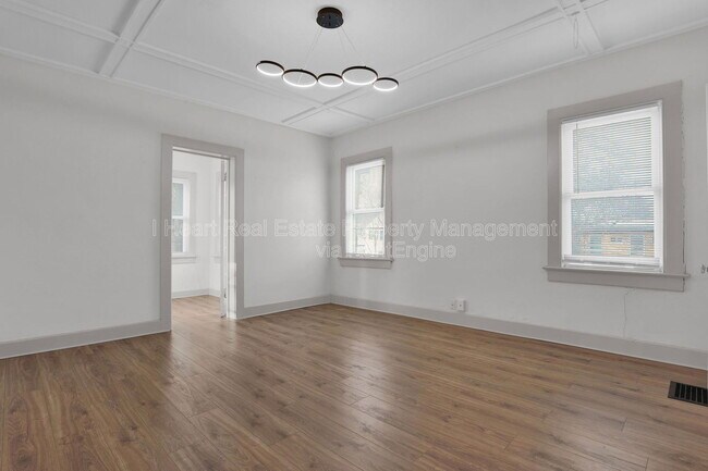 Building Photo - 269 Morrison Ave