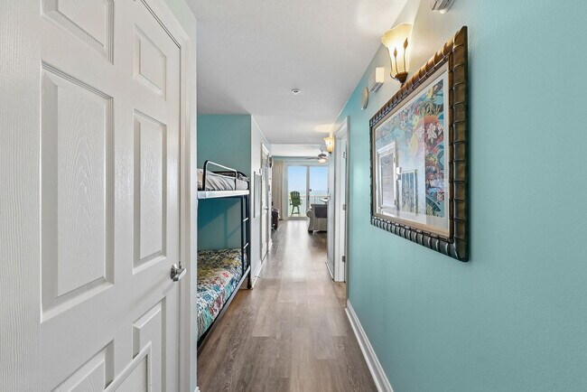 Building Photo - 15817 Front Beach Rd