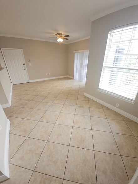 Building Photo - 5537 Pga Blvd