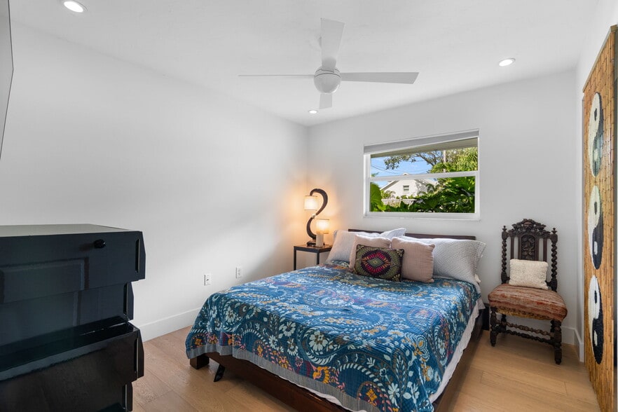 Bedroom 2 - 1750 Alta Vista St