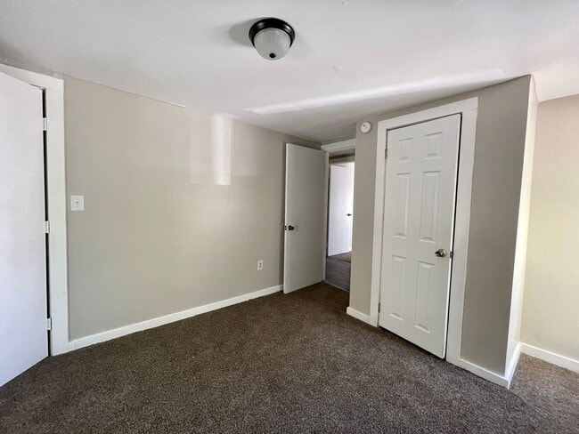 Building Photo - Stunning 3 Bedroom Home FOR RENT in Millvi...