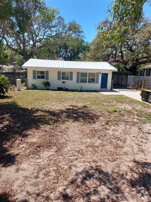 Building Photo - 4203 Leonard St