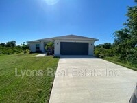 Building Photo - 126 Smallwood Rd