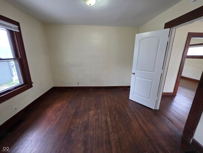 Building Photo - 1534 Dawson St