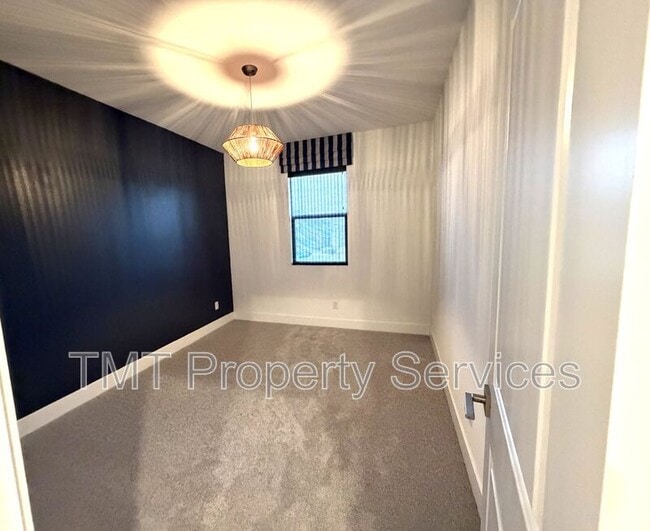 Building Photo - 12256 Alamosa Dr