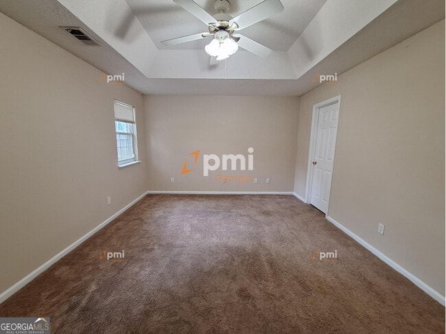 Building Photo - 204 Westcliff Center St