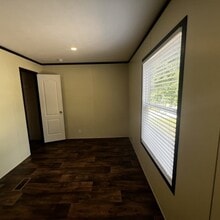 Building Photo - 3437 Shepherd Rd